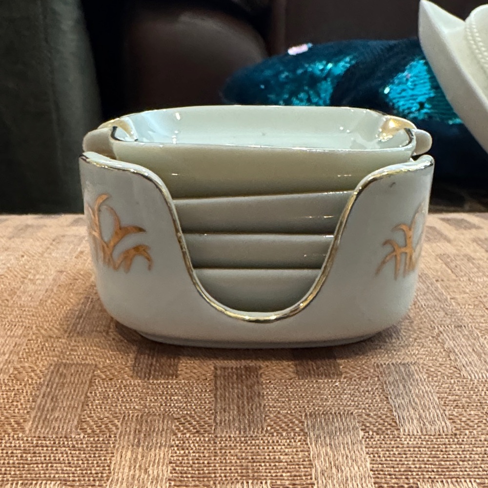 Lefton Porcelain Gold-Trim Ashtray Set - White